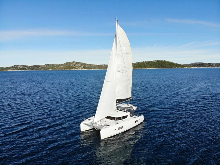 Location Catamaran Lagoon avec permis