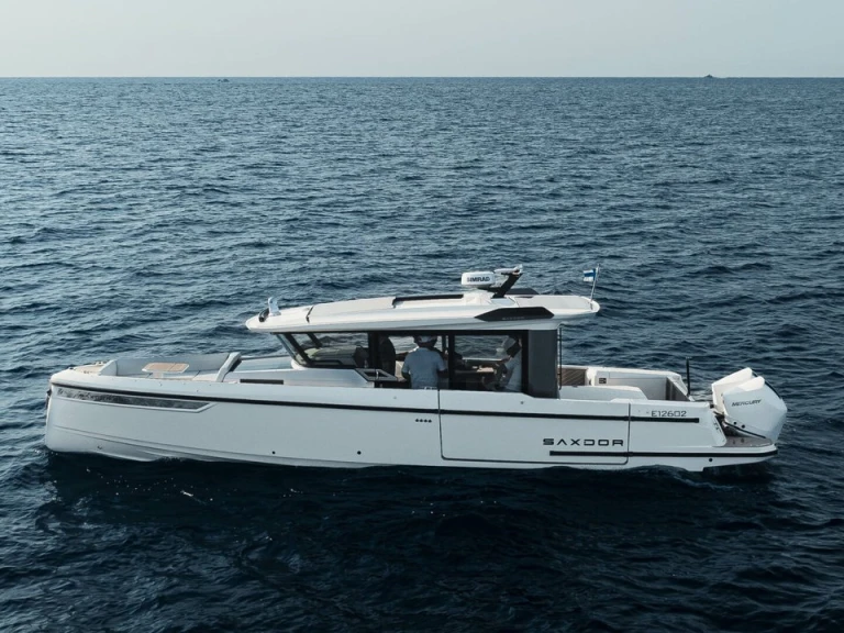 Louer Bateau à moteur avec ou sans skipper Saxdor à Sukošan