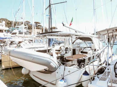 Yacht hire Punta Ala cheap Sun Loft 47