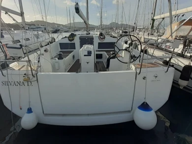 Alquiler Velero Jeanneau con o sin  título de navegación
