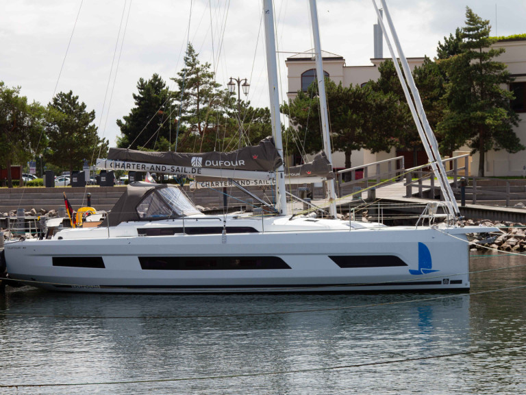 Location bateau Rostock pas cher Dufour 41