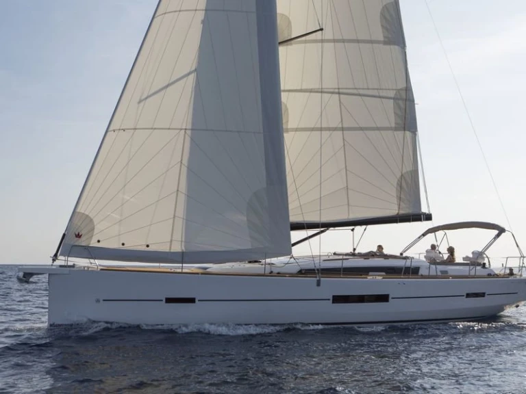 Louez un Dufour Dufour 520 Grand Large à Milazzo