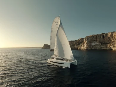 Alquiler Catamarán Bali con o sin  título de navegación