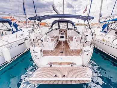 Hire a Bavaria Cruiser 37 Betina