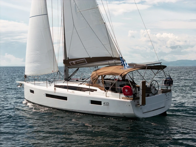 Jeanneau Sun Odyssey 415 a louer à Piso Livadi