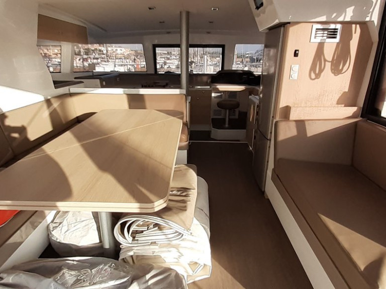 Location bateau Bali Bali 4.1 à Portisco sur Samboat