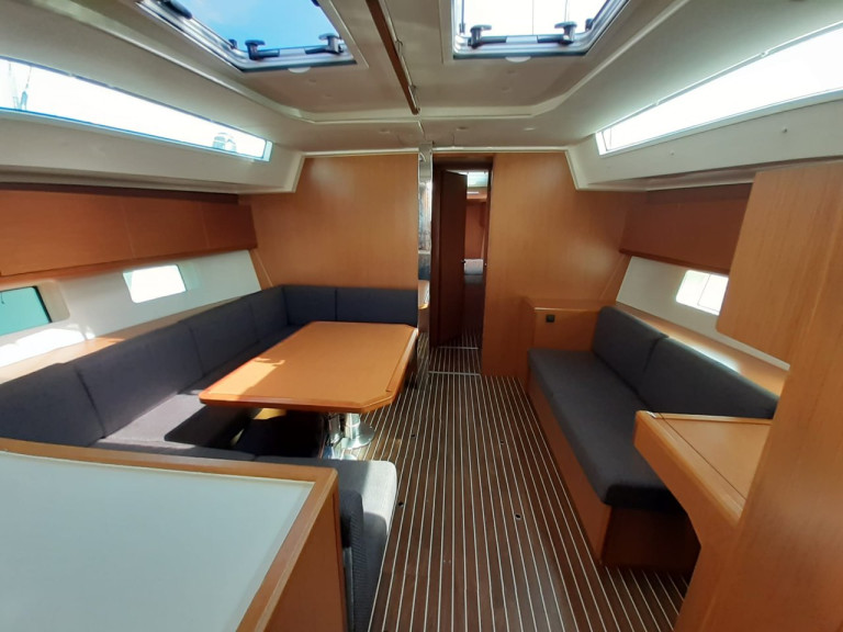 Bavaria Bavaria C45 a louer à Punta Ala