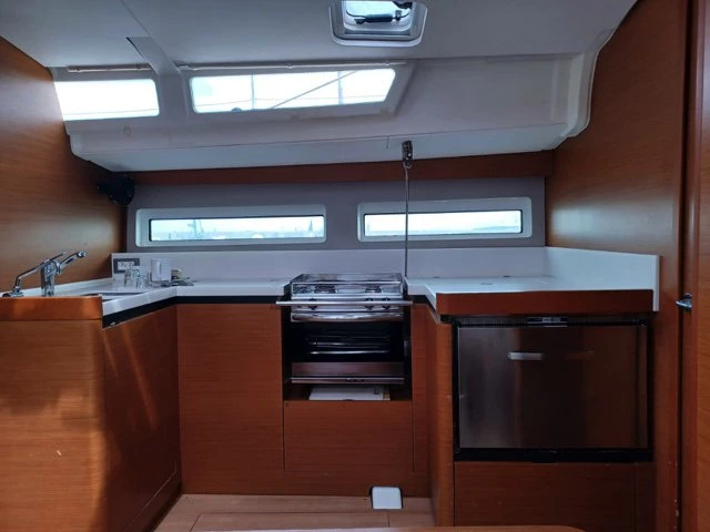 Location à Portisco - Jeanneau Sun Odyssey 490 sur SamBoat