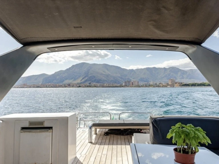 Location bateau Milazzo pas cher Leopard 23 - 3 + 1 cab.