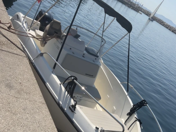 Location bateau Quicksilver Activ 555 Open à Marseille sur Samboat