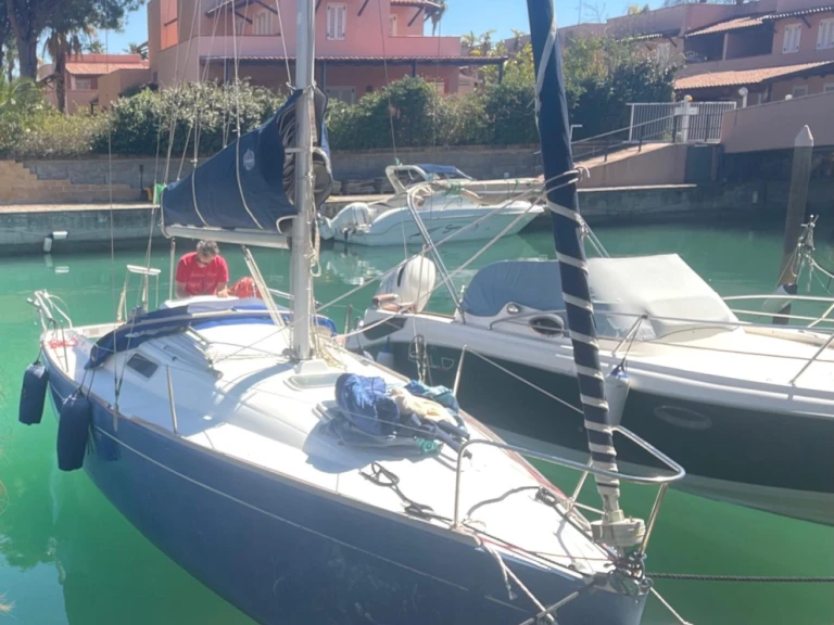 Louer Voilier avec ou sans skipper Bénéteau à Marina di Portorosa