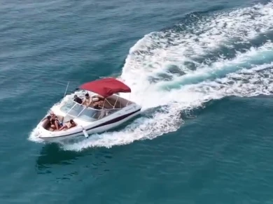 Boat rental Four Winns Horizon 210 in Vilanova i la Geltrú on Samboat