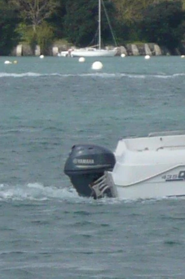 Location à Marseille - Quicksilver Quicksilver 435 Cabine sur SamBoat