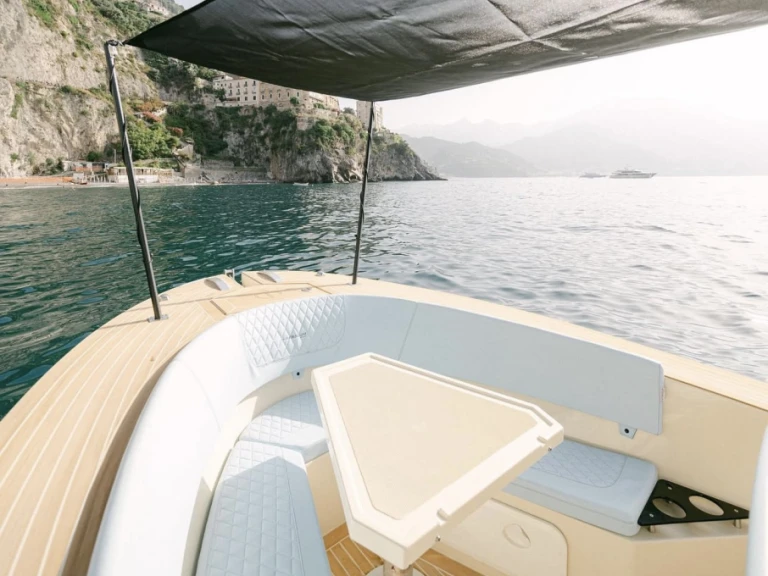 Location Bateau à moteur à Cascais - Lilybaeum Levanzo 25