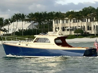 Lancha para alquilar Estates of Fort Lauderdale  (historical) al mejor precio