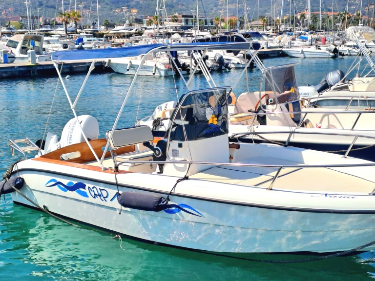 Location Bateau à moteur à La Spezia - Ranieri Azzura