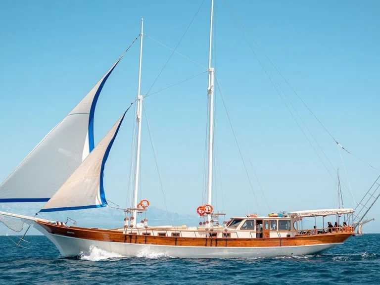 Location bateau Marina (Ville) pas cher Sv. Donat