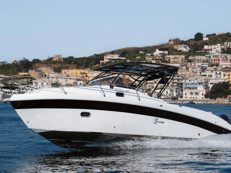 Location Bateau à moteur Saver avec permis