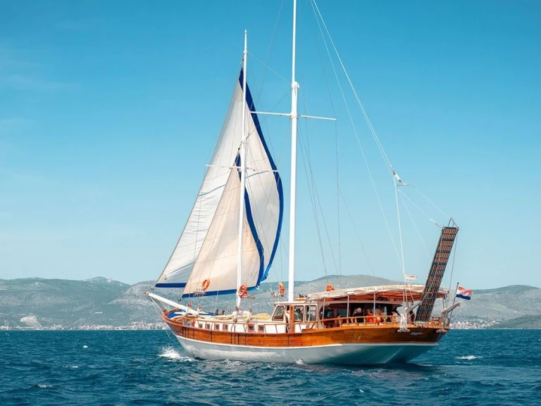 Voilier à louer à Marina (Ville) au meilleur prix