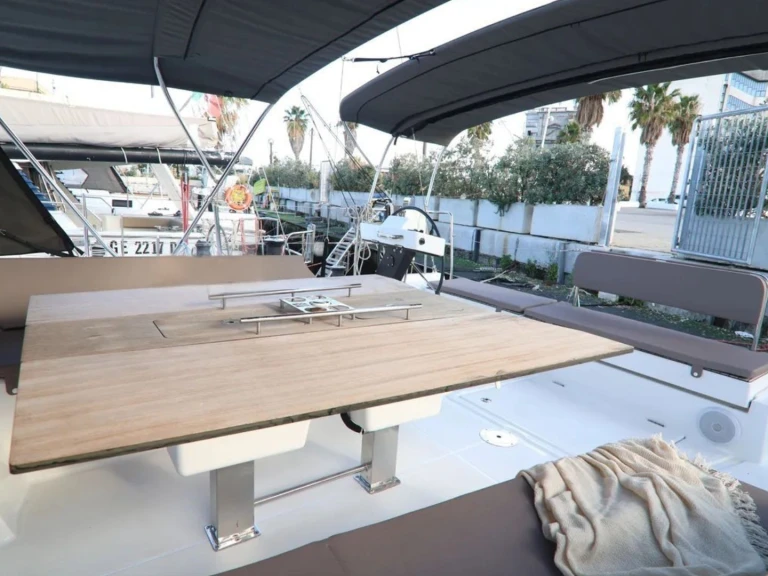 Dufour Dufour 470 a louer à Vibo Marina