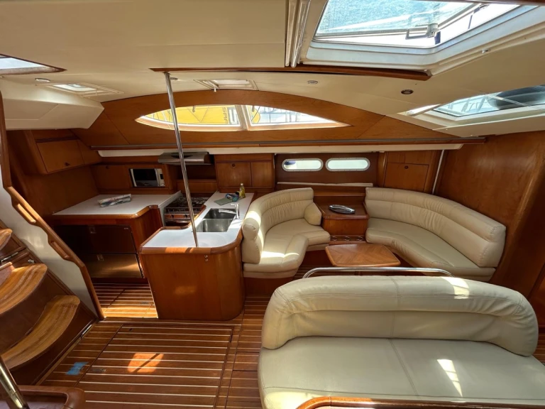 Voilier à louer à Cugnana Verde au meilleur prix