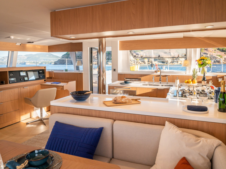 Location bateau Bali Bali 5.8 (4 cabins) à Port d'Andratx sur Samboat