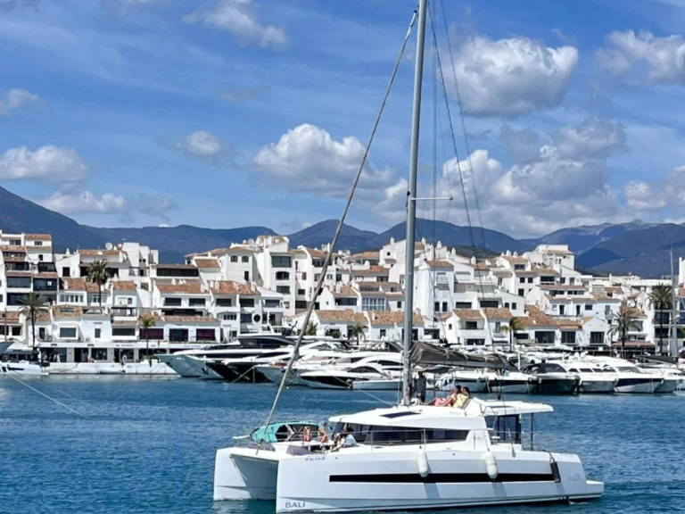 Location bateau Puerto Banús pas cher Bali 4.0