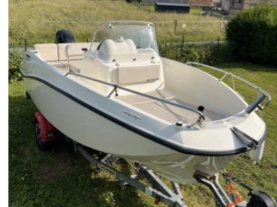 Noleggiare una Quicksilver AVTIV505OPEN a Dunkerque