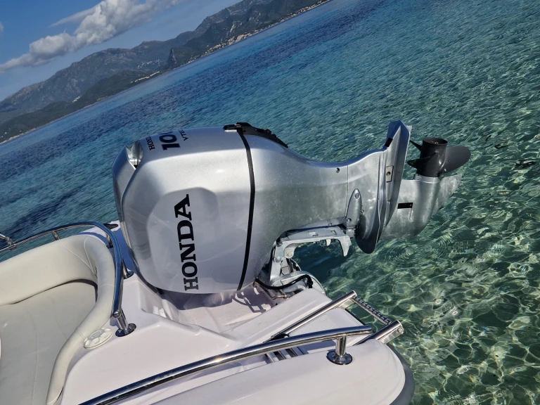 Location à Saint-Florent - 4XC H19CC sur SamBoat