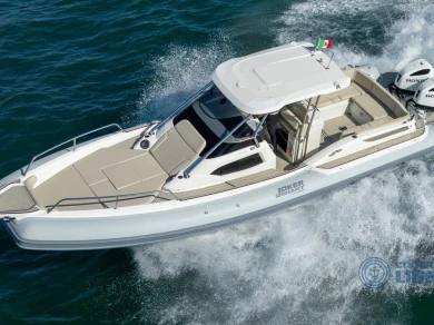 Noleggio barche La Maddalena economico Clubman 32