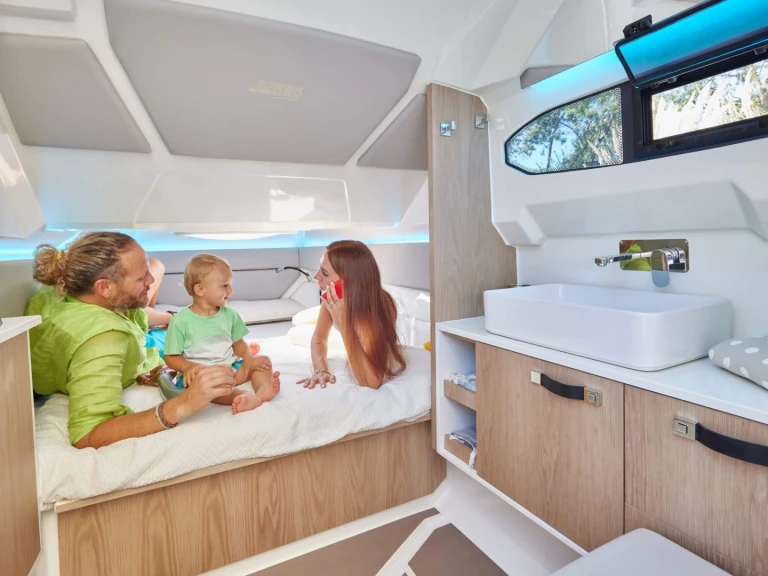 Location Semi-rigide Joker Boat avec permis