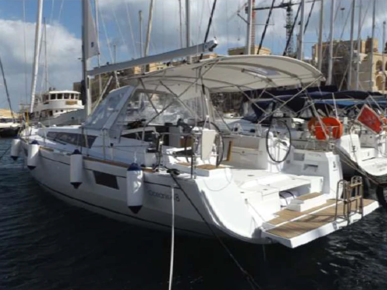 Location à Kalkara - Bénéteau Oceanis 48 sur SamBoat