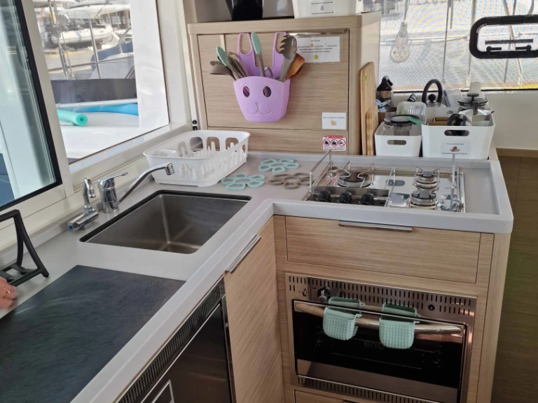 Location Catamaran à Álimos - Lagoon Lagoon 40