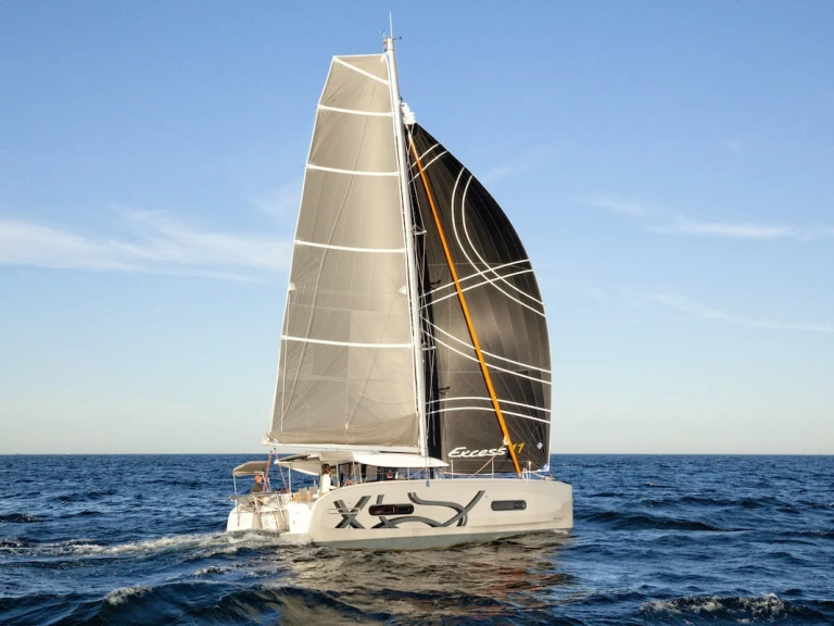 Location Catamaran à Lefkáda - Excess Excess 11 (6 cab.)
