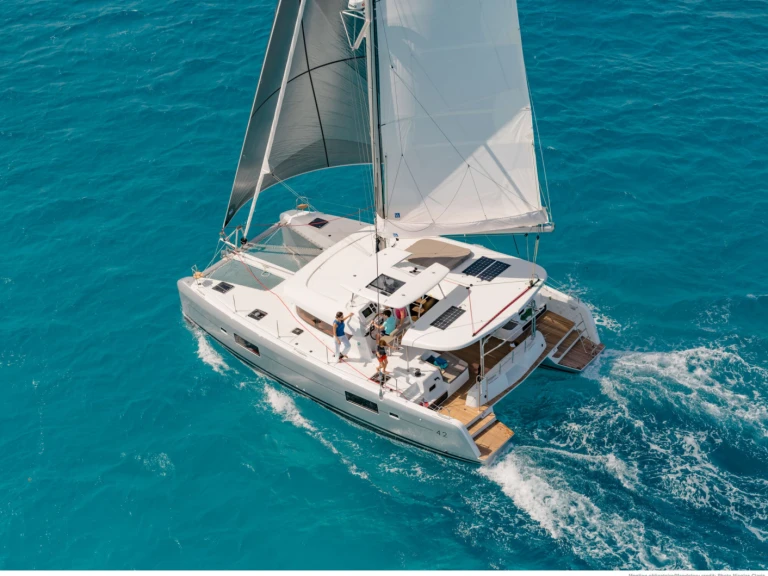 Location à Volos - Lagoon Lagoon 42 (6 cab.) sur SamBoat