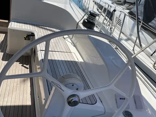 Louez un Bavaria Bavaria Cruiser 51 (5 cab.) à Kos