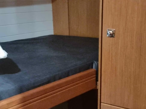 Louez un Bavaria Bavaria Cruiser 51 (5 cab.) à Skiathos