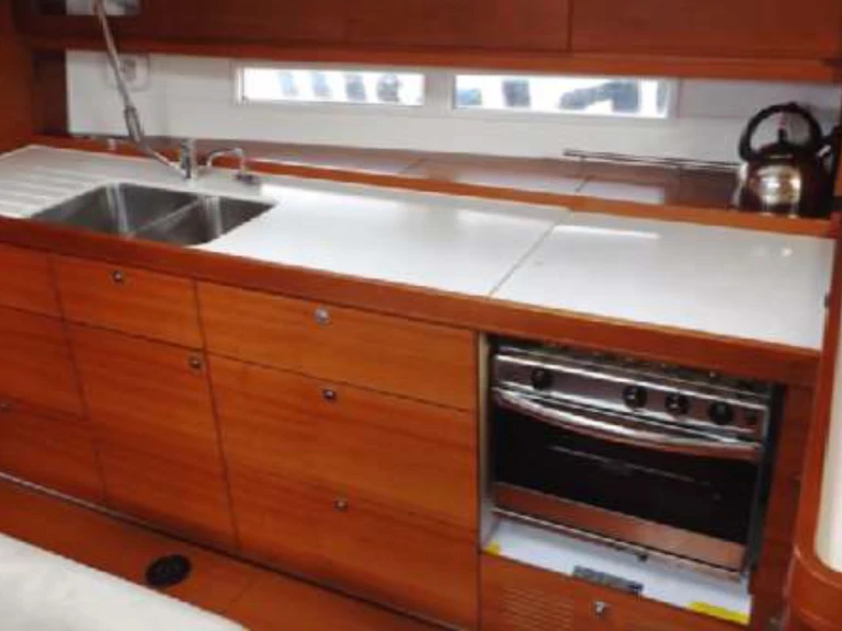 Location bateau Dufour Dufour 450 GL (4 cab.) à Kalkara sur Samboat