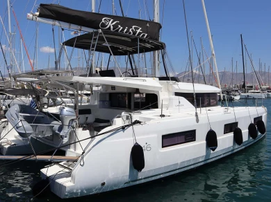 Catamaran rental with or without captain Lagoon Álimos