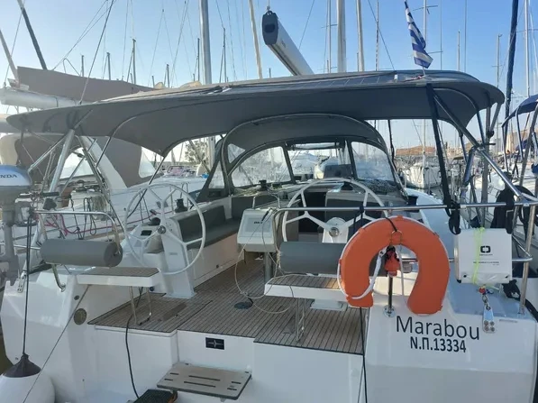 Location bateau Lefkáda pas cher Bavaria C42 (3 cab.)