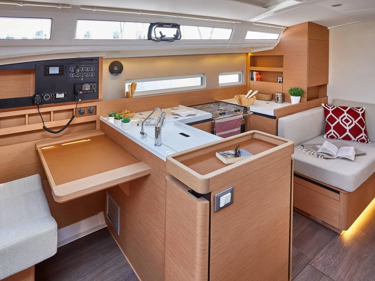 Location Voilier à Bormes-les-Mimosas - Jeanneau Sun Odyssey 410