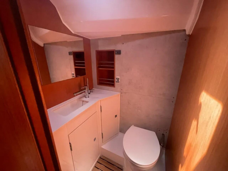 Location Voilier à Paros (Ile) - Bavaria Bavaria C42 (3 cab.)