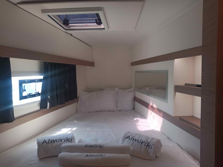 Location Catamaran Fountaine Pajot avec permis