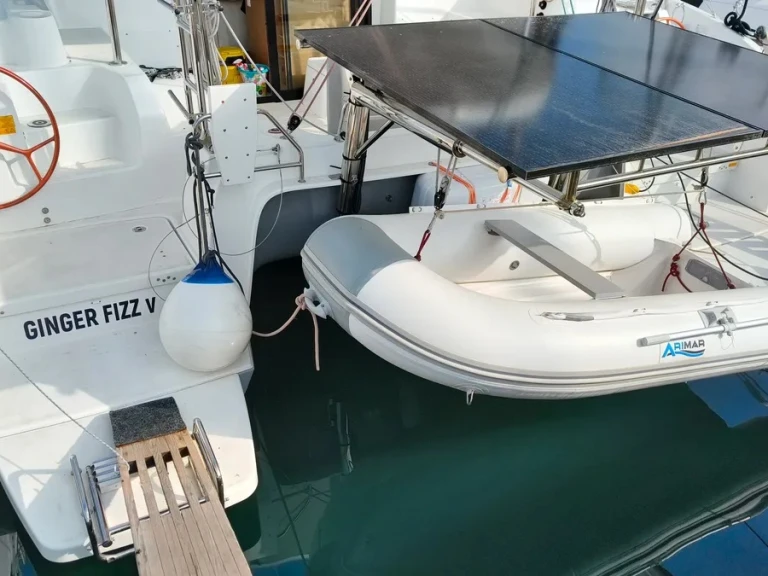 Location bateau Excess Excess 11 (6 cab.) à Pula sur Samboat