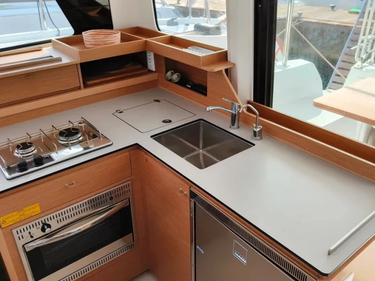 Location Catamaran Excess avec permis