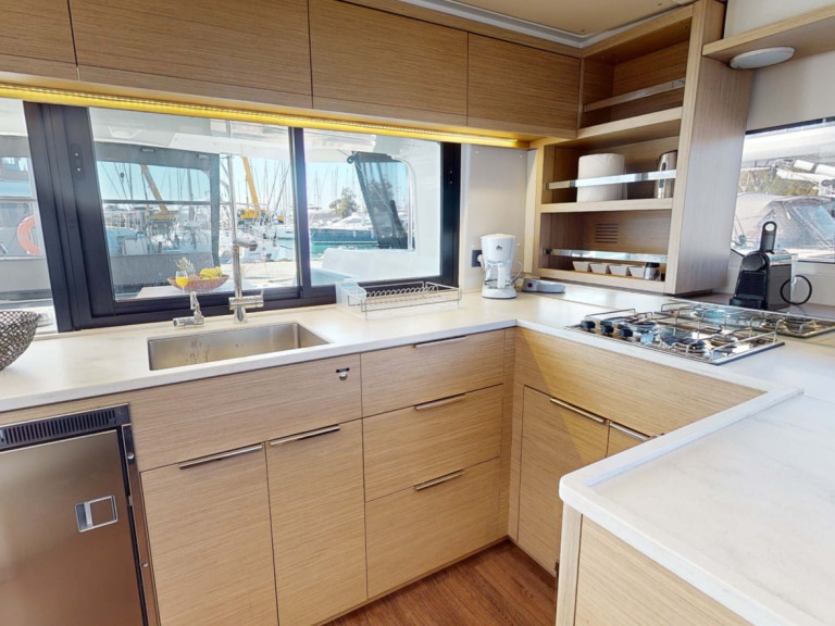 Location Catamaran Lagoon avec permis