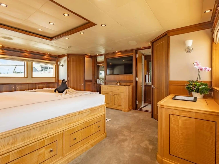Location Yacht Palmer Johnson avec permis