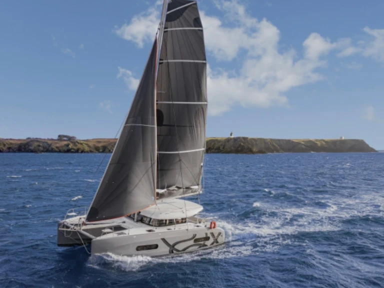 Excess Excess 11 (6 cab.) a louer à Lefkáda