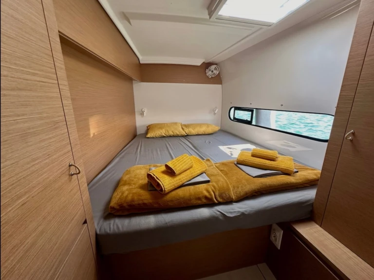 Location Catamaran à Lefkáda - Excess Excess 11 (6 cab.)