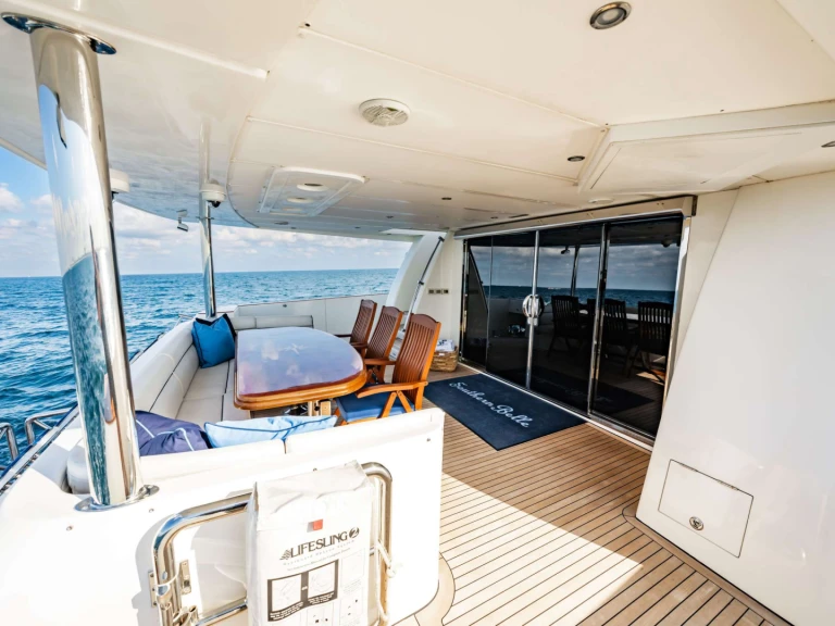 Location à Saint-Martin (NL) - Johnson SOUTHERN BELLE sur SamBoat